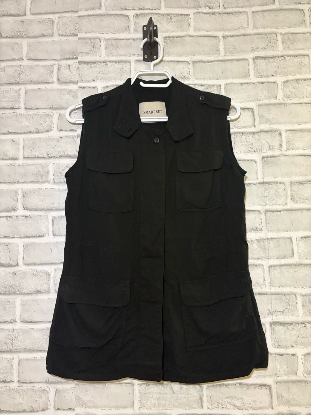 Smart Set Black sleeveless blouse -XS